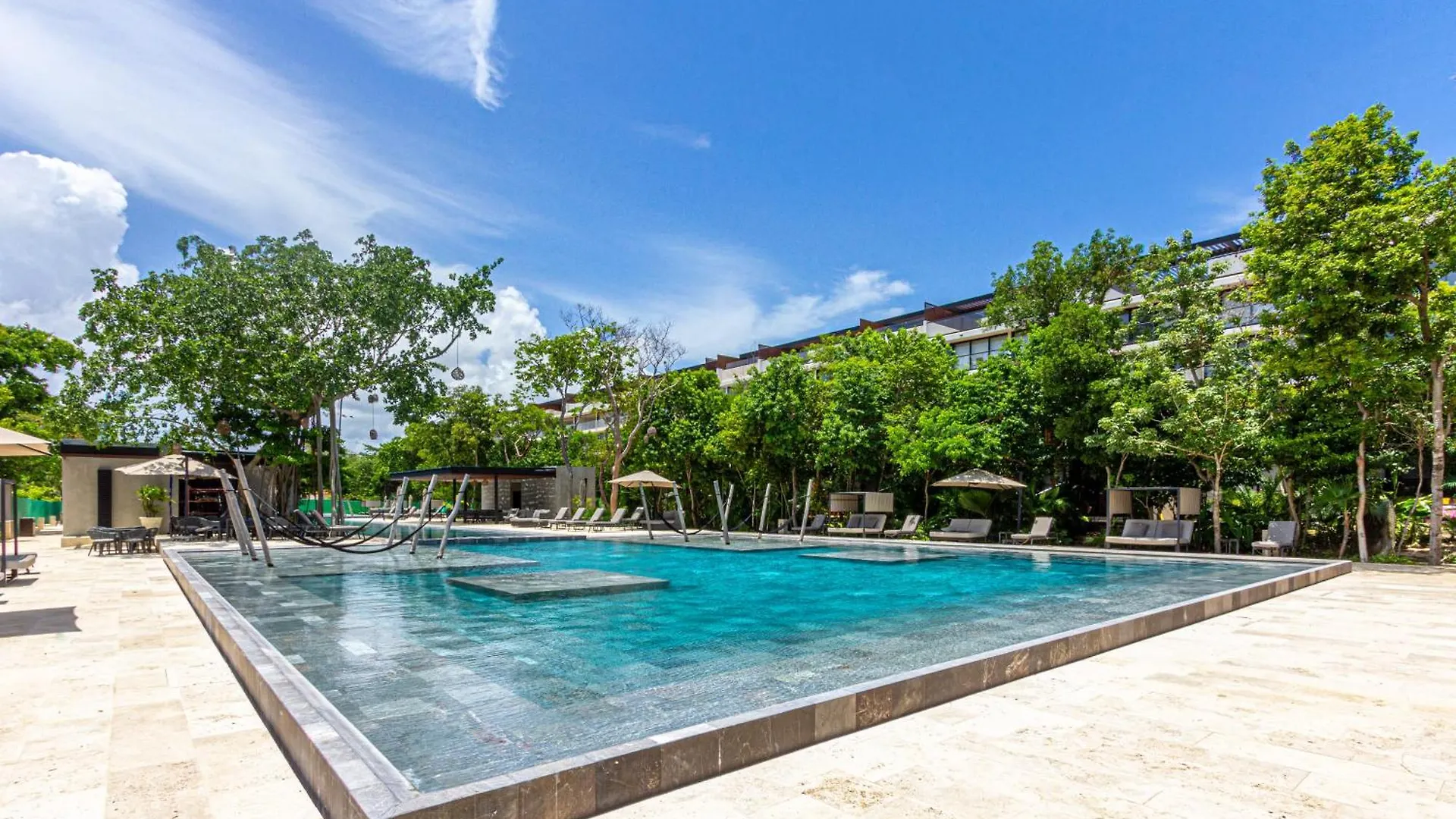 Luxury Condo In Awa Playacar 普拉亚卡门